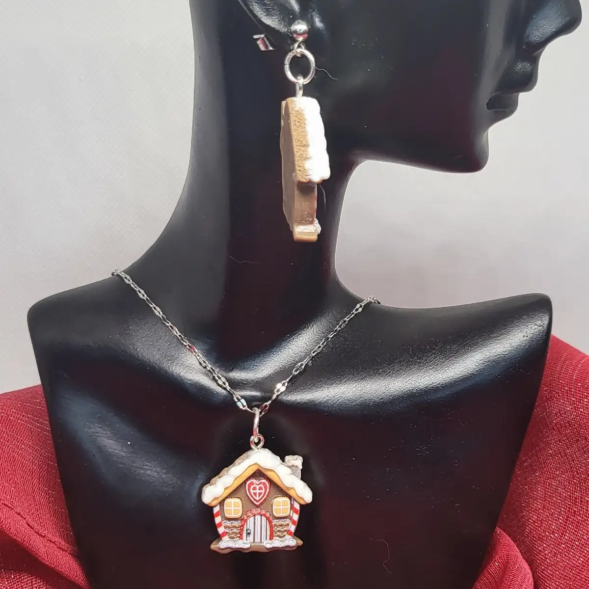 Ensemble collier boucle d'oreille maison pain d'épice